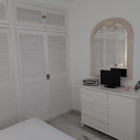 Apartment Apartamento La Gaviota En Playa De Fuengirola